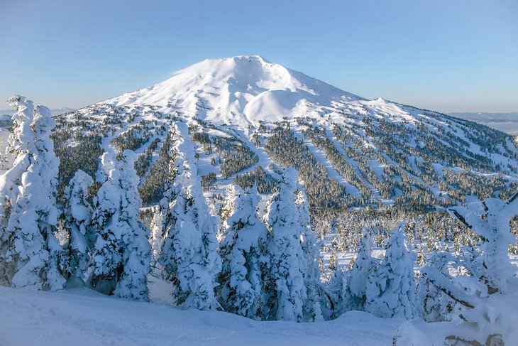 2024/25 俄勒岡州 8 個最佳滑雪度假村